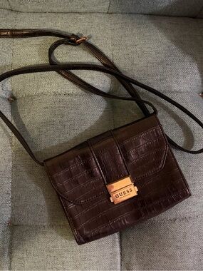 Guess Crossbody Bag